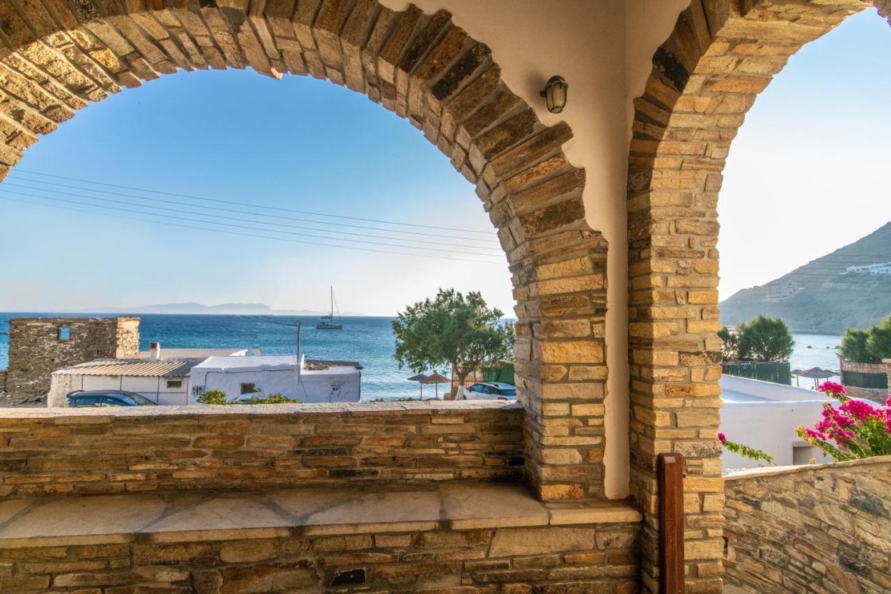 Traditional House By The Sea Vakantiehuis *